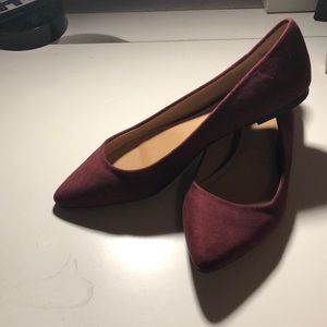 Christopher & Banks maroon flats